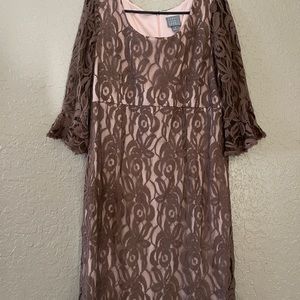 Rabbit Designs size 16 blush and brown lace dress